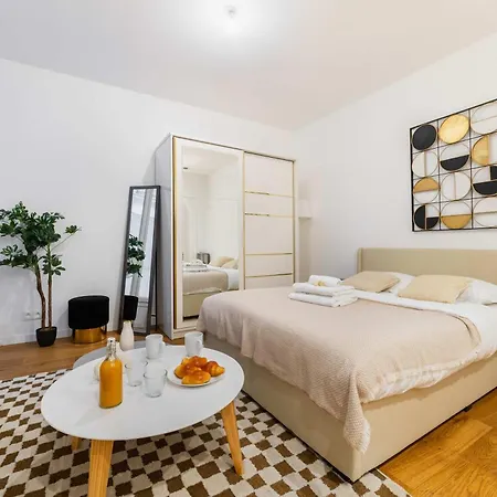 Agreable Et Bien Placee - 18 - 2p - Flat-guest Appartamento Parigi